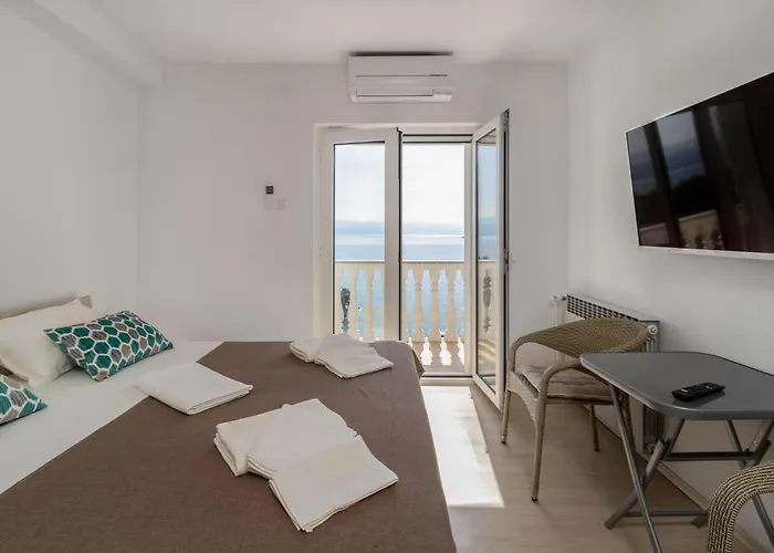 5 Bedroom Stunning In Feriehus *