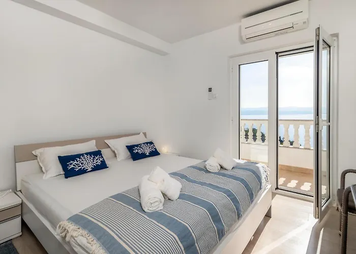 5 Bedroom Stunning In Nyaraló