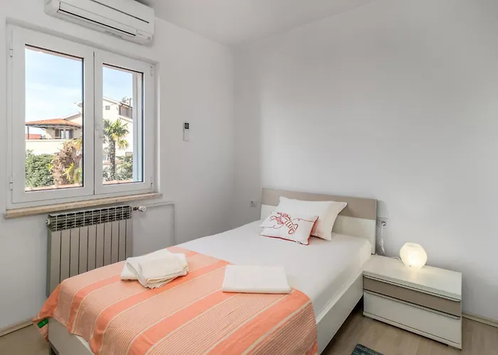 5 Bedroom Stunning In Ika